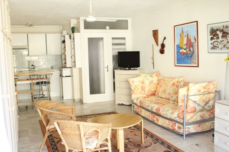 photo 3 Owner direct vacation rental Antibes studio Provence-Alpes-Cte d'Azur Alpes-Maritimes Living room