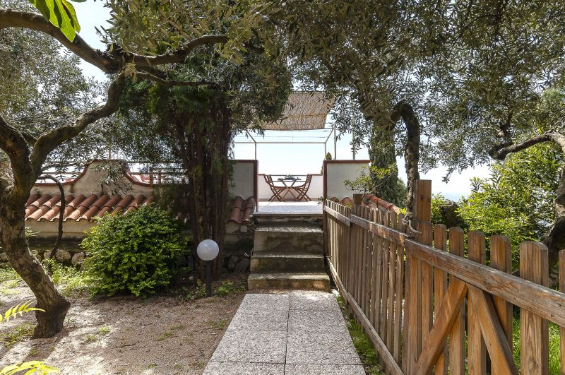 photo 24 Owner direct vacation rental Gaeta studio Lazio Latina Province Garden