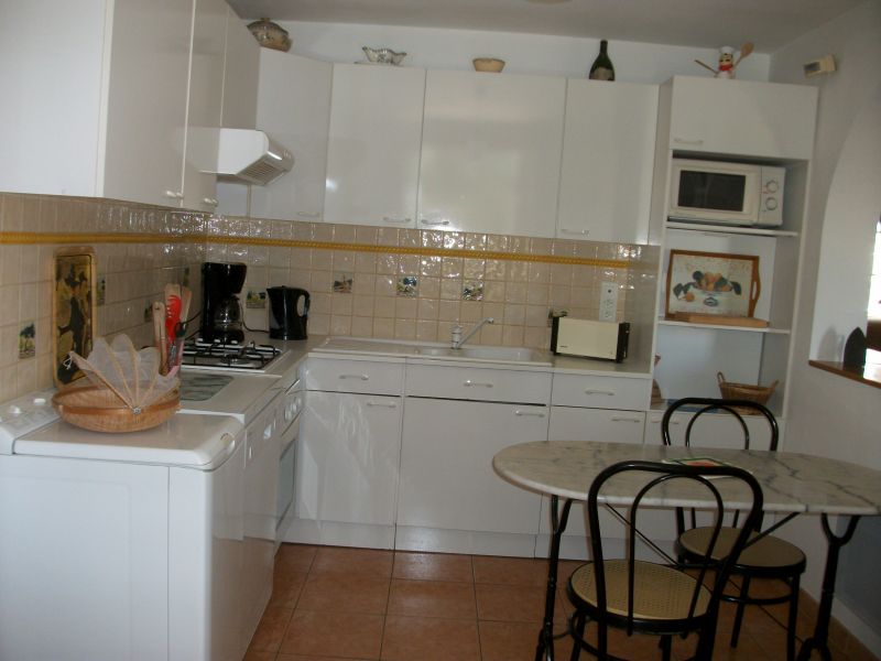 photo 7 Owner direct vacation rental Montpellier gite Languedoc-Roussillon Hrault Summer kitchen