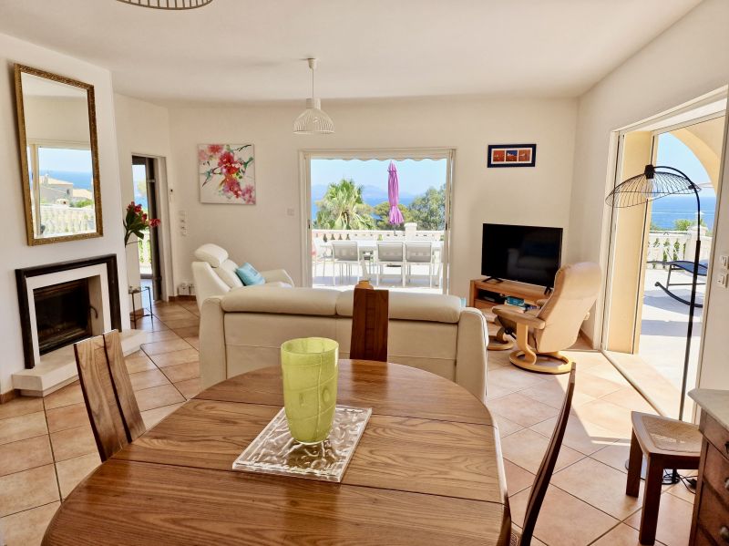 photo 11 Owner direct vacation rental Les Issambres villa   Dining room