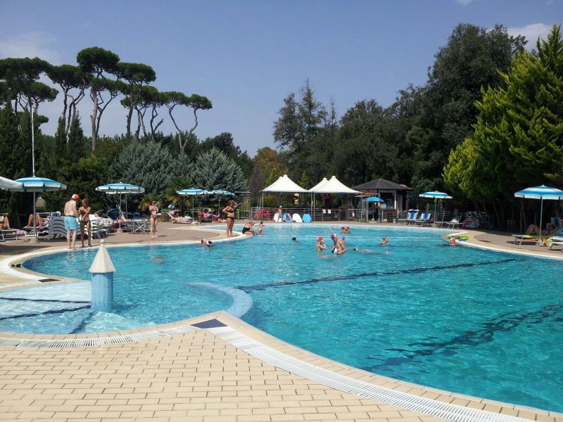photo 11 Owner direct vacation rental Pisa mobilhome Tuscany  Swimming pool