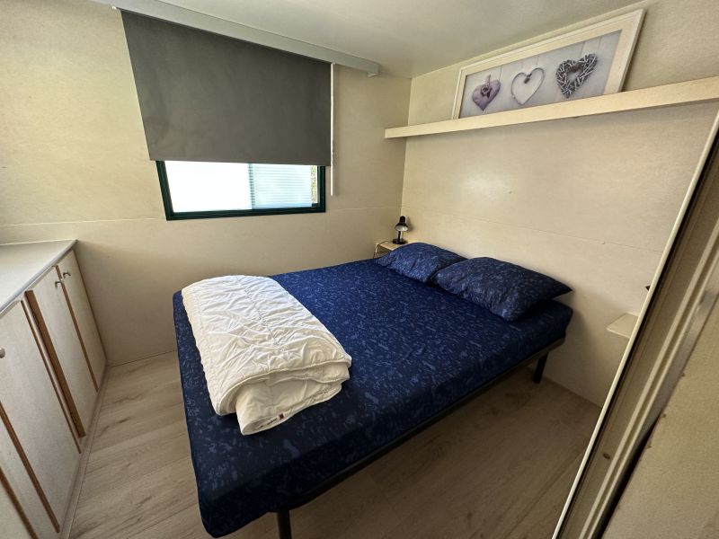 photo 5 Owner direct vacation rental Pisa mobilhome Tuscany  bedroom 1