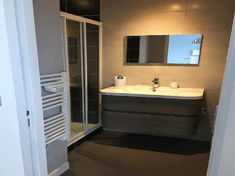 photo 5 Owner direct vacation rental La Rochelle studio Poitou-Charentes Charente-Maritime bathroom