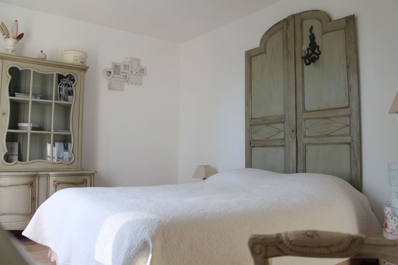 photo 13 Owner direct vacation rental Saint Raphael villa Provence-Alpes-Cte d'Azur Var bedroom 2