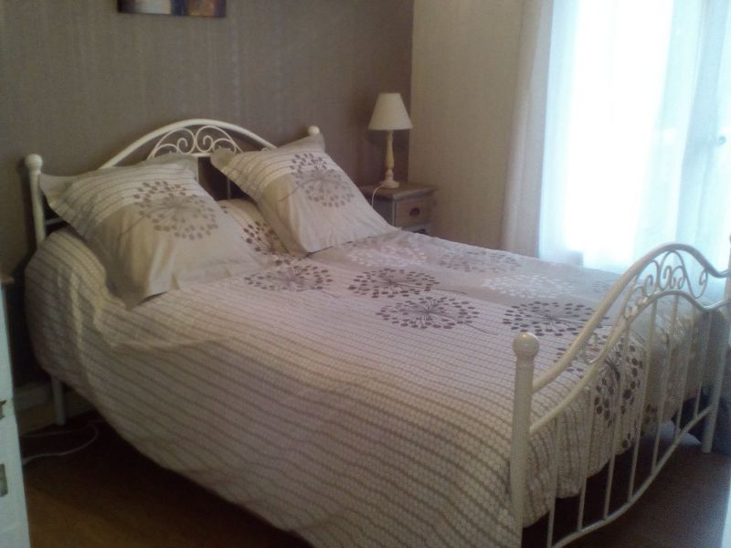 photo 9 Owner direct vacation rental Brive-la-Gaillarde gite Limousin Corrze bedroom 4