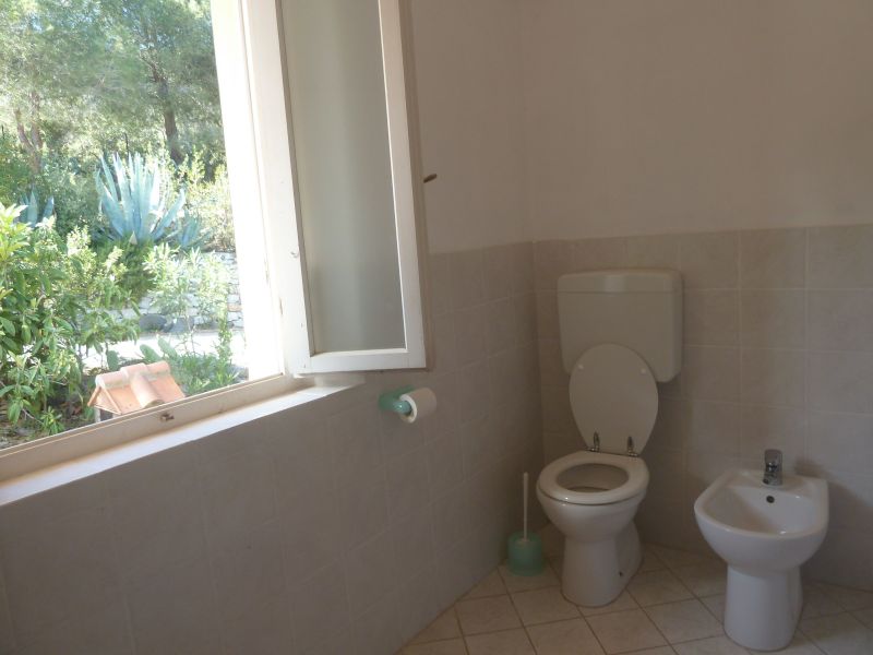 photo 12 Owner direct vacation rental Campo nell'Elba appartement Tuscany Elba Island bathroom