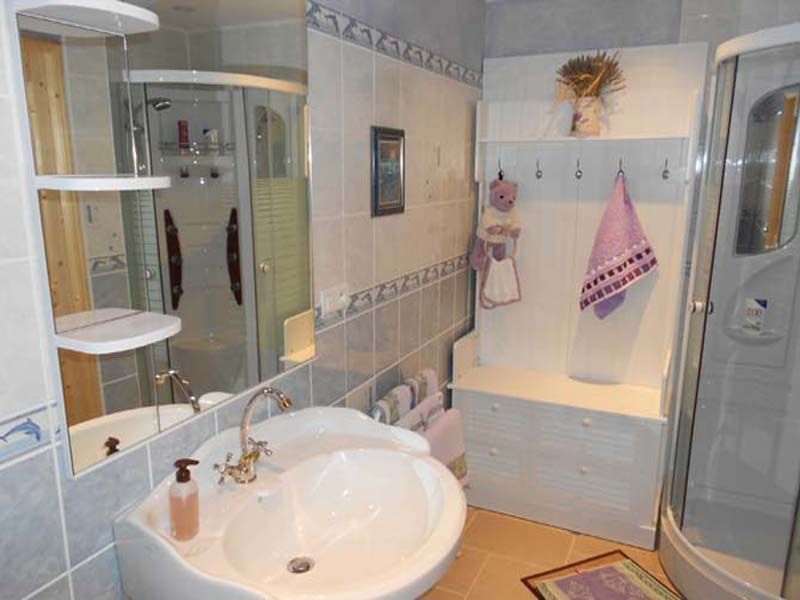 photo 12 Owner direct vacation rental Banon gite Provence-Alpes-Cte d'Azur Alpes de Haute-Provence bathroom