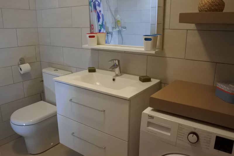 photo 2 Owner direct vacation rental Arles maison Provence-Alpes-Cte d'Azur Bouches du Rhne Washing facilities