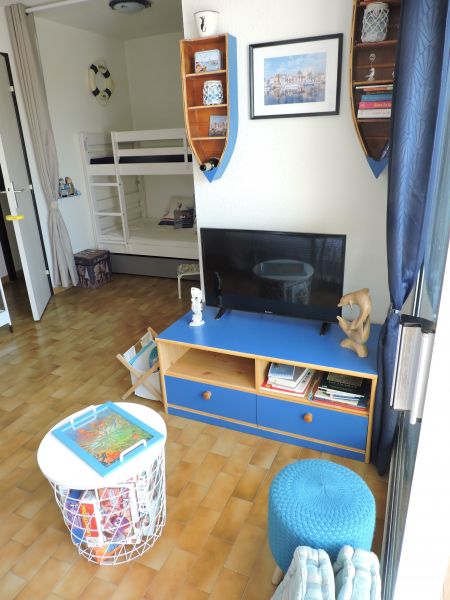 photo 6 Owner direct vacation rental Le Grau du Roi appartement Languedoc-Roussillon Gard Living room