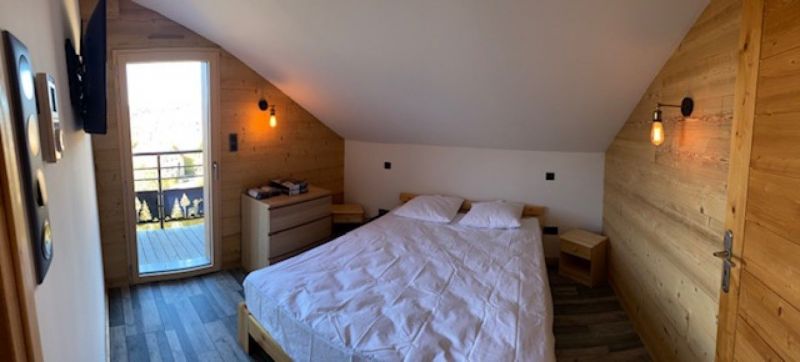 photo 5 Owner direct vacation rental Grardmer chalet Lorraine Vosges bedroom 4