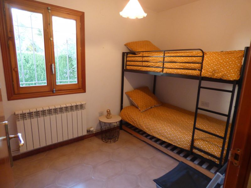photo 11 Owner direct vacation rental L'Ametlla de Mar villa Catalonia Tarragona (province of) bedroom 3