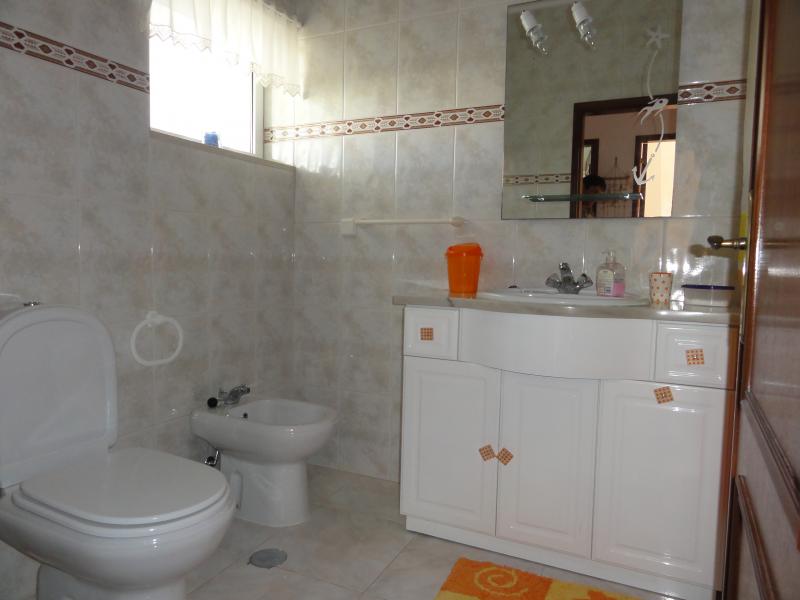 photo 2 Owner direct vacation rental Albufeira appartement Algarve  bathroom