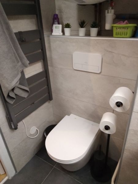 photo 16 Owner direct vacation rental Besse - Super Besse studio Auvergne Puy-de-Dme bathroom