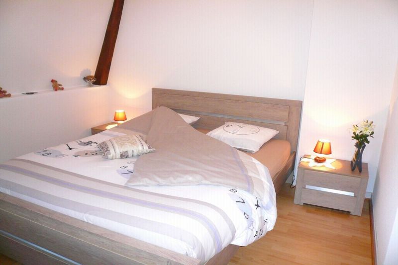 photo 0 Owner direct vacation rental Honfleur appartement Basse-Normandie Calvados bedroom