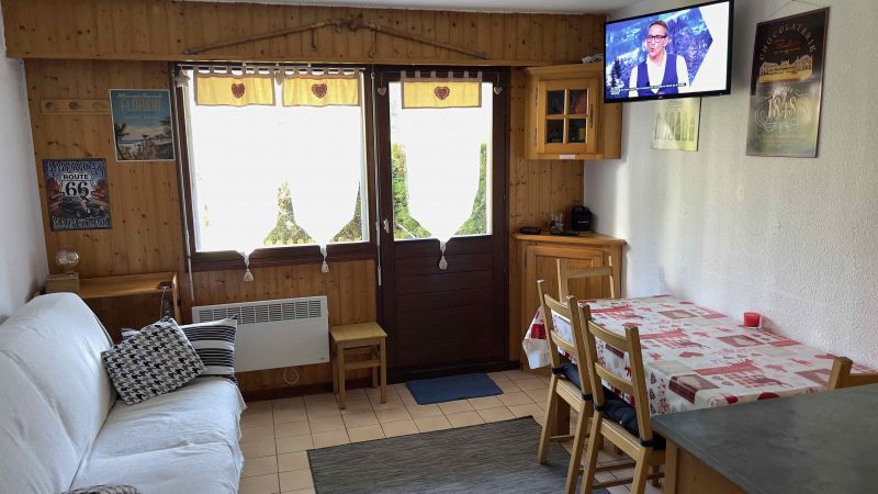 photo 1 Owner direct vacation rental Samons studio Rhone-Alps Haute-Savoie Living room
