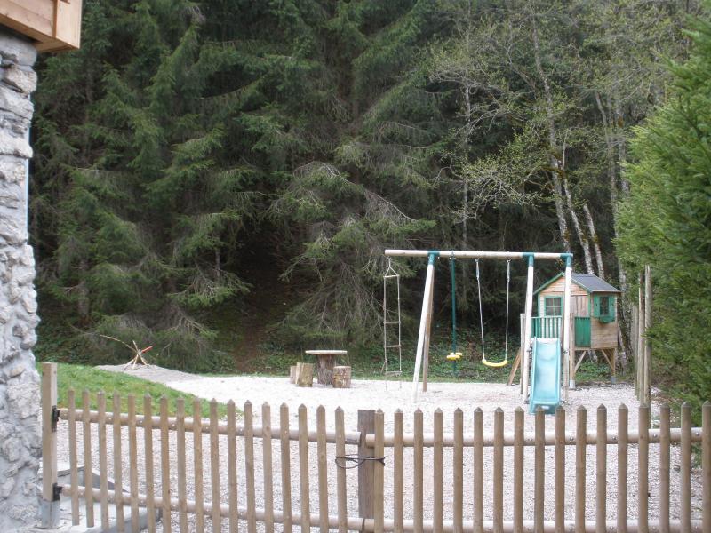 photo 5 Owner direct vacation rental Chtel chalet Rhone-Alps Haute-Savoie Garden