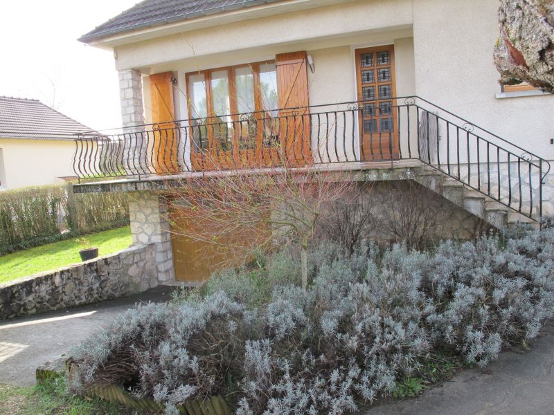 photo 1 Owner direct vacation rental Fontainebleau villa Ile-de-France Seine-et-Marne Outside view