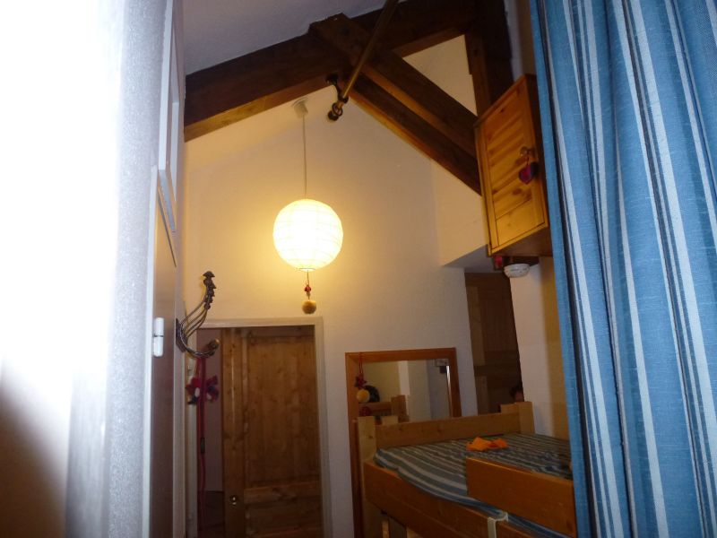 photo 13 Owner direct vacation rental Alpe d'Huez appartement Rhone-Alps Isre Extra sleeping accommodation