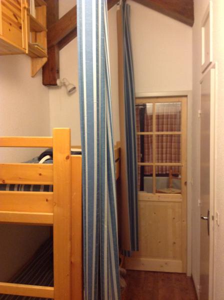 photo 9 Owner direct vacation rental Alpe d'Huez appartement Rhone-Alps Isre Extra sleeping accommodation