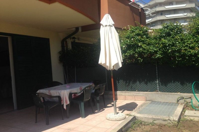 photo 11 Owner direct vacation rental Bellaria Igea Marina appartement Emilia-Romagna Rimini Province Garden