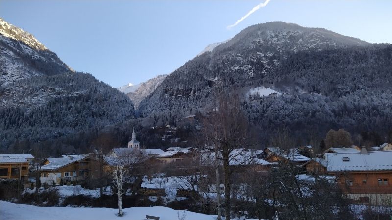 photo 17 Owner direct vacation rental Chamonix Mont-Blanc studio Rhone-Alps Haute-Savoie View from the balcony