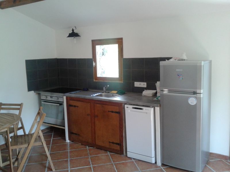 photo 8 Owner direct vacation rental Corte appartement Corsica Corsica Kitchenette