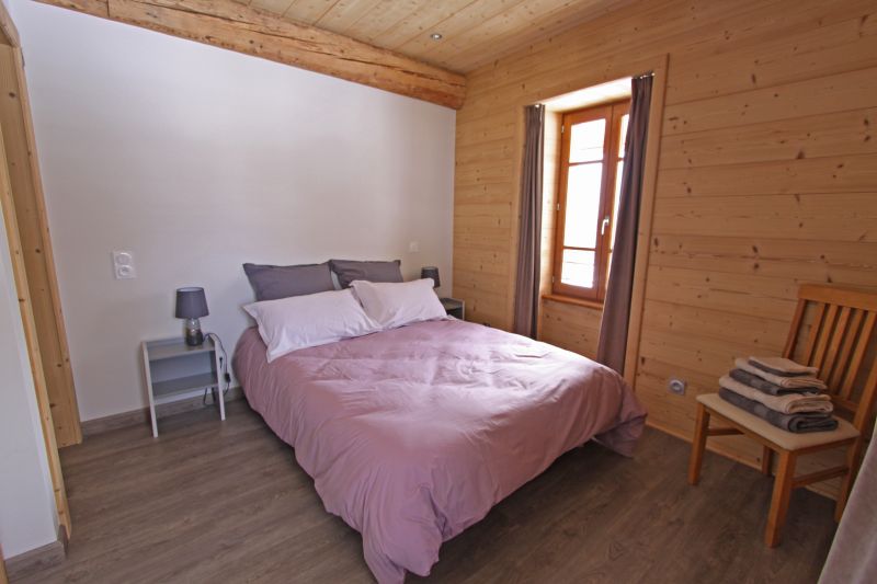 photo 3 Owner direct vacation rental Annecy gite Rhone-Alps Haute-Savoie bedroom 2