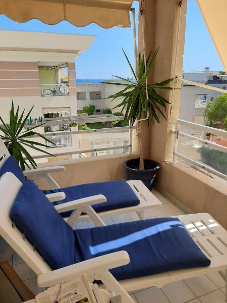 photo 17 Owner direct vacation rental Golfe Juan appartement Provence-Alpes-Cte d'Azur Alpes-Maritimes Loggia