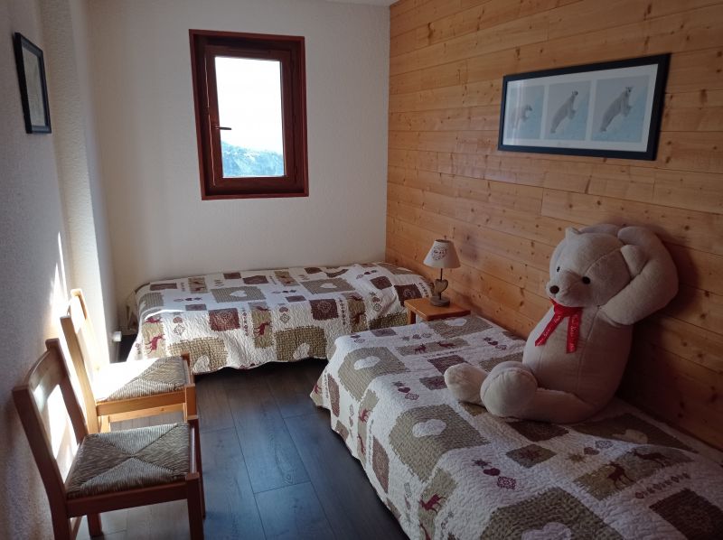 photo 8 Owner direct vacation rental Aussois appartement Rhone-Alps Savoie bedroom 1