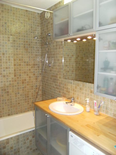 photo 3 Owner direct vacation rental Saint Aygulf appartement Provence-Alpes-Cte d'Azur Var bathroom