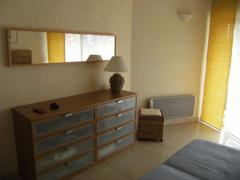 photo 4 Owner direct vacation rental Saint Aygulf appartement Provence-Alpes-Cte d'Azur Var bedroom