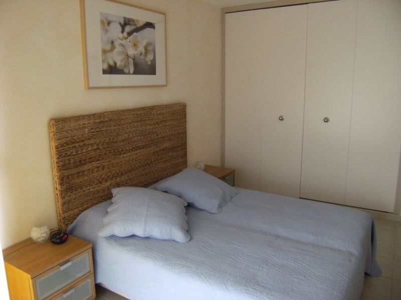 photo 5 Owner direct vacation rental Saint Aygulf appartement Provence-Alpes-Cte d'Azur Var bedroom