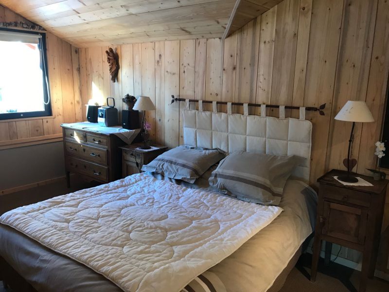 photo 7 Owner direct vacation rental Courchevel appartement Rhone-Alps Savoie bedroom 1