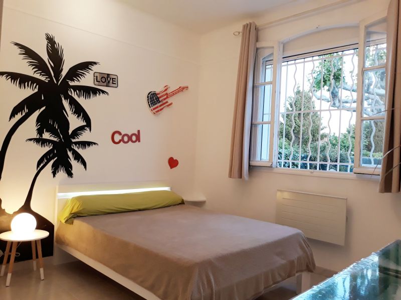 photo 7 Owner direct vacation rental Saint Cyr sur Mer villa Provence-Alpes-Cte d'Azur Var bedroom 1