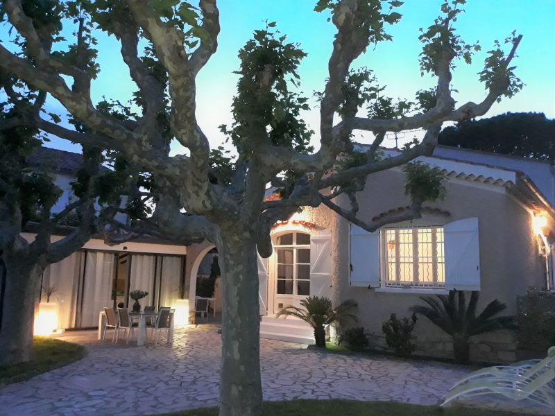 photo 9 Owner direct vacation rental Saint Cyr sur Mer villa Provence-Alpes-Cte d'Azur Var Terrace
