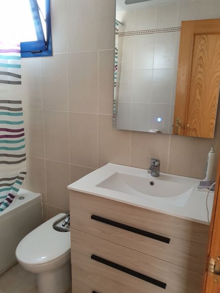 photo 17 Owner direct vacation rental Pescola appartement Valencian Community Castelln (province of) bathroom 2