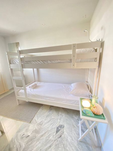 photo 8 Owner direct vacation rental La Grande Motte appartement Languedoc-Roussillon Hrault bedroom 2