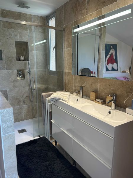 photo 15 Owner direct vacation rental Antibes villa Provence-Alpes-Cte d'Azur Alpes-Maritimes Washing facilities