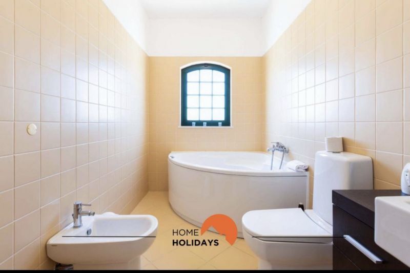 photo 3 Owner direct vacation rental Albufeira maison Algarve  Washing facilities 1