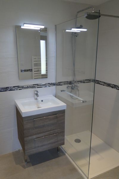 photo 11 Owner direct vacation rental Foncine le Haut gite Franche-Comt Jura bathroom