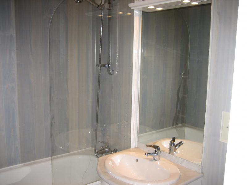 photo 14 Owner direct vacation rental Avoriaz appartement Rhone-Alps Haute-Savoie bathroom