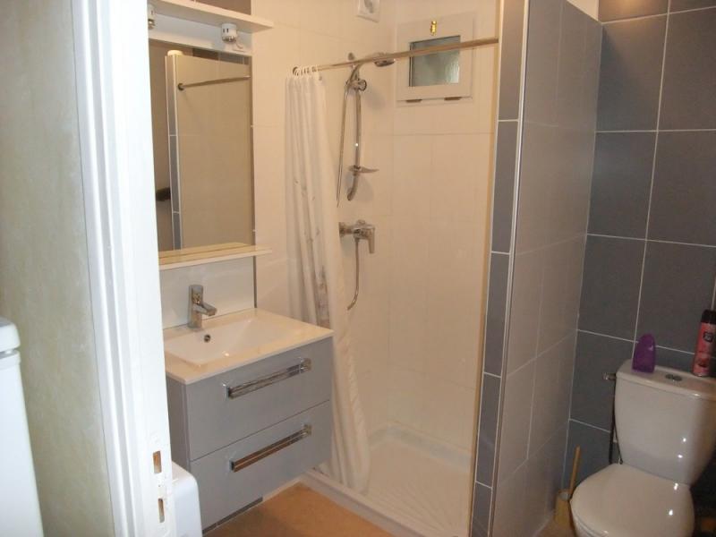 photo 3 Owner direct vacation rental Millau studio Midi-Pyrnes Aveyron Washing facilities