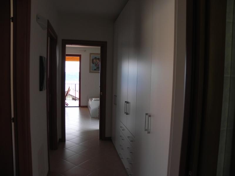 photo 16 Owner direct vacation rental Toscolano-Maderno appartement Lombardy Brescia Province Corridor