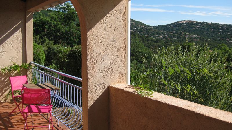 photo 14 Owner direct vacation rental Cavalaire-sur-Mer appartement Provence-Alpes-Cte d'Azur Var Terrace