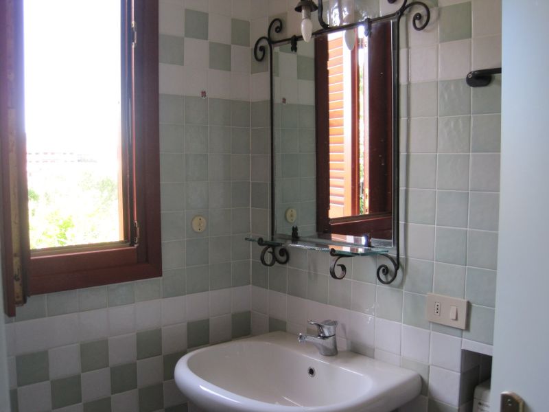 photo 12 Owner direct vacation rental Aranci Gulf appartement Sardinia Olbia Tempio Province bathroom 1