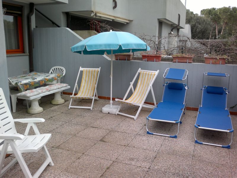 photo 4 Owner direct vacation rental San Vincenzo appartement Tuscany Livorno Province Garden