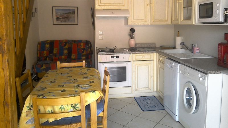 photo 1 Owner direct vacation rental Port Leucate appartement Languedoc-Roussillon Aude Kitchenette