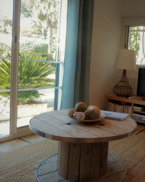 photo 11 Owner direct vacation rental Le Pradet appartement Provence-Alpes-Cte d'Azur Var Living room