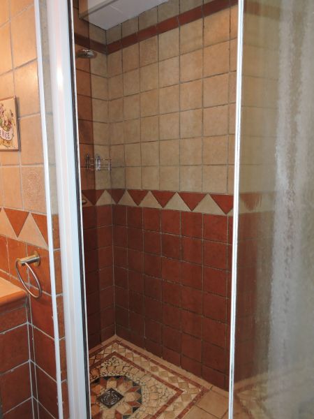 photo 14 Owner direct vacation rental Dieulefit gite Rhone-Alps Drme bathroom