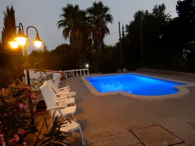photo 12 Owner direct vacation rental Carvoeiro gite Algarve  Swimming pool
